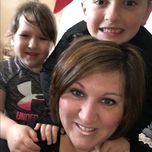 Meet your Posher, Amber